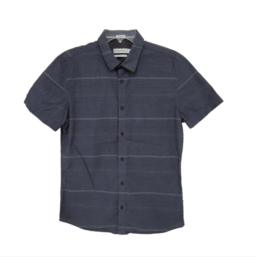 Calvin Klein men's button down short sleeve shirt stripes Size medium slim fit